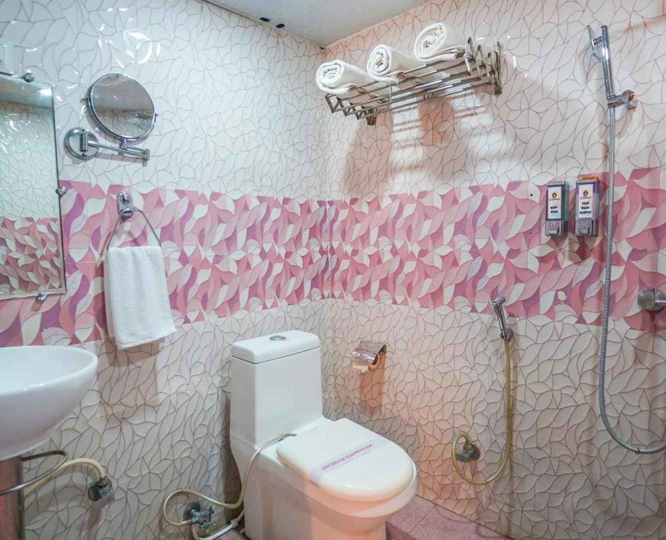 Shiv Rudraksh Resort Waranasi 3*,