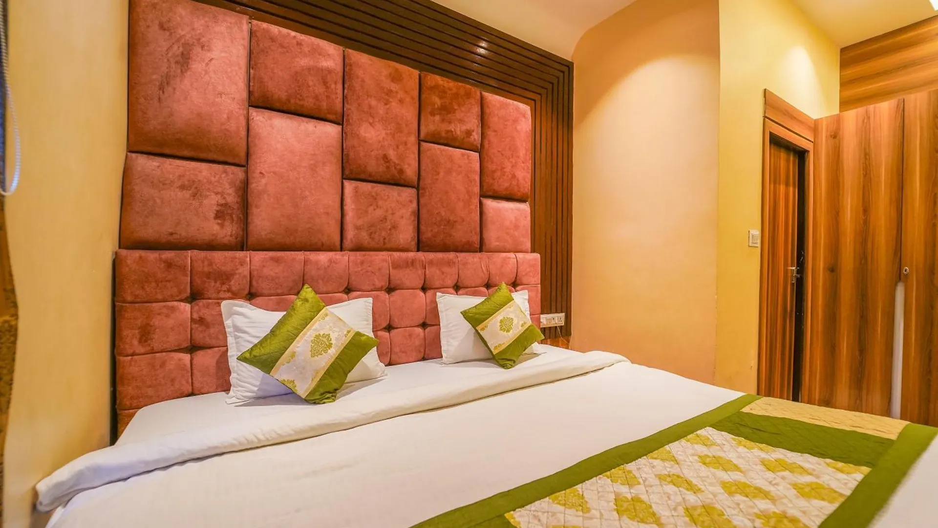 Shiv Rudraksh Resort Waranasi 3*,  Indie